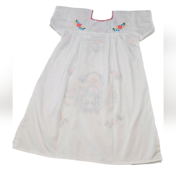 Mexican hand embroidered Girls Dress Size 6-8 - Picture 4 of 8